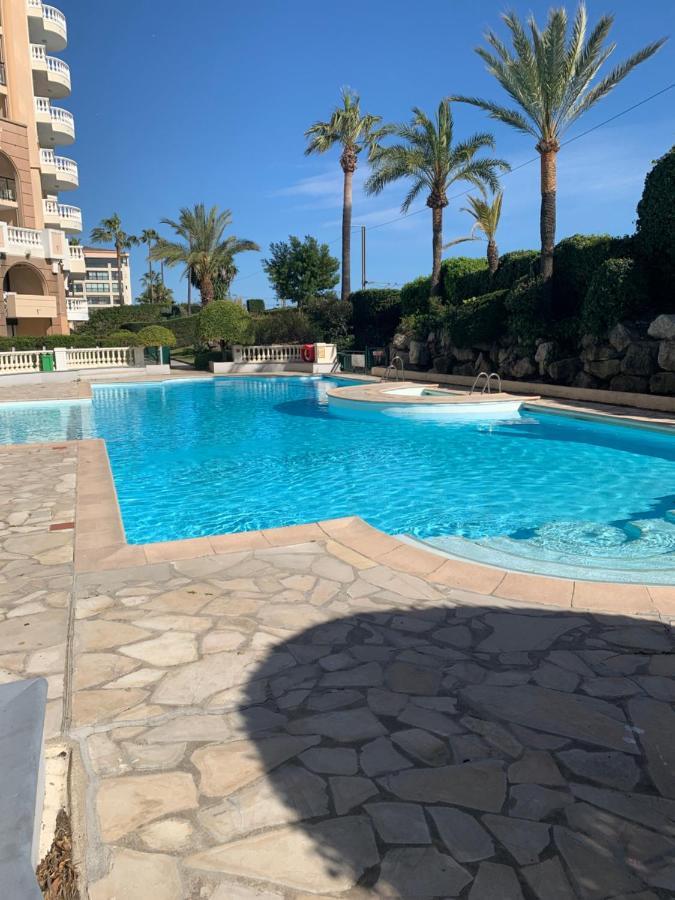 Le Palm Azur - Vue Mer Sur Les Iles De Lerins Cannes Exterior photo